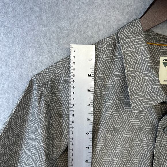 Voyager Alpine Shirt Mens Medium Gray Geometric Short Sleeve Button Up Pocket - Picture 10 of 13